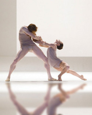 Wayne McGregor's Chroma (Royal Ballet) Alina Cojocaru, Ballet Dancers ...