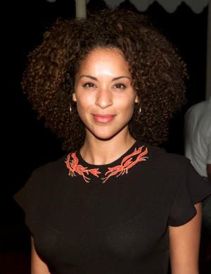 Karyn Parsons 2013