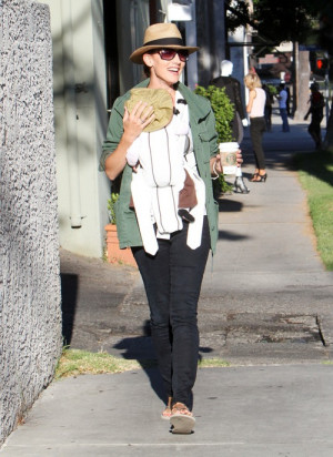 Bree Turner Smooches Sweet Stella