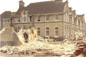 Memories of LoxfordCounty Secondary School, Ilford, Essex