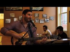 Get Low Acoustic Cover | Dan Henig in Coffee Shop