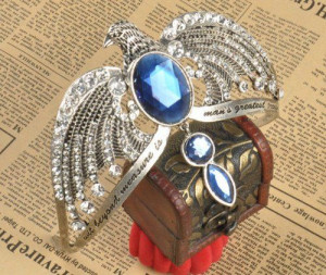 ... surface was Ravenclaw’s famous quote: “Wit beyond measure is man