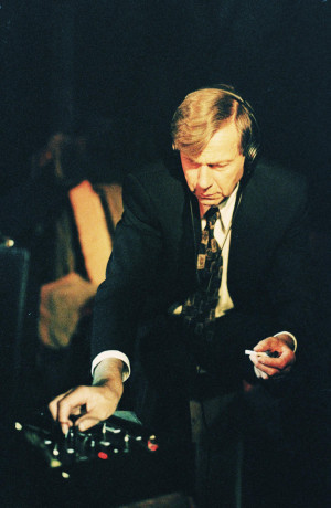 Photo credit / source: http://www.gopixpic.com/682/musings-of-a-maniac ...