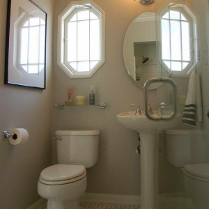 ... _the_half_bath_decorating_ideas__half_half_bathroom_decor_ideas_1.jpg