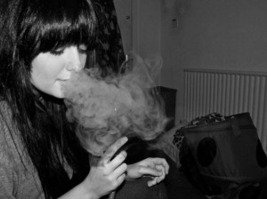 ... .com-black-and-white-black-hair-fringe-full-fringe-girl-127100.jpg