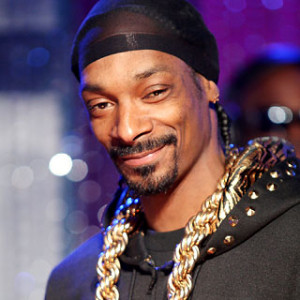 Snoop Dogg Stands Up for America’s Ugly Women