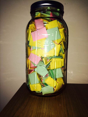 ... notes 1 for Each Day of Year and Put it in a Jar For His Girlfriend