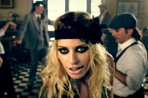 This place ain't nothin' but a gin joint .