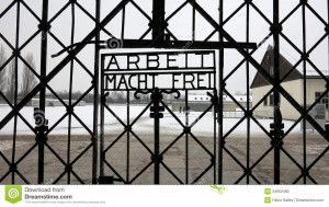 Le camp de concentration de Dachau, le premier camp de concentration ...