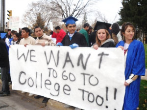 STUDY: Americans Split Over In-State Tuition for Undocumented Students