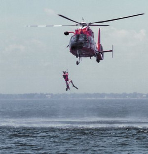 ... rescue swimmer the first female navy rescue swimmer was catherine