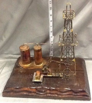 Wooden Model Oil Rig Derrick And Pump Jack Drilling Oil Well