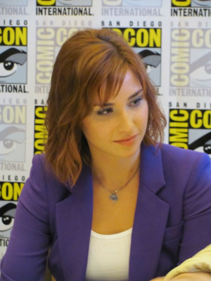 Allison Scagliotti Wallpaper