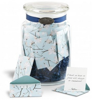 Home Decor: Jar of Love Notes for Mom