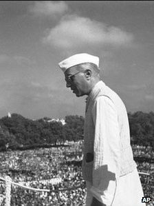 Prime Minister of India Pandit Jawaharlal Nehru in New Delhi on 17th ...