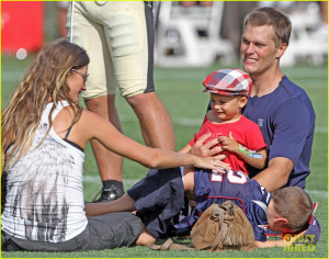 Gisele Bundchen & Tom Brady: Patriots Training Camp with the Boys!