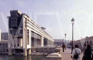 ADM202AA-024 : The French Ministry of Economy and Finance , Paris ...