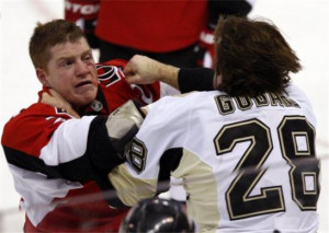 Fighting_in_ice_hockey Picture