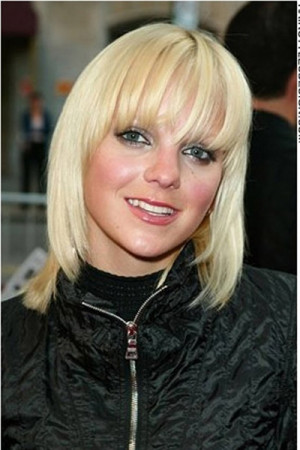Anna Faris Hairstyle Side View