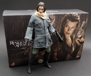 Hot Toys Resident Evil: Afterlife- Alice review + pics