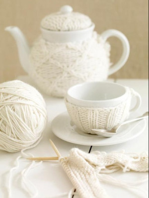 ... but i found the image i wanted knit tea pot cozy and cup cozy sweet