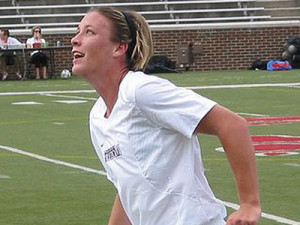 Abby Wambach Returns To Her Home Town To Much Fanfare - Business ...