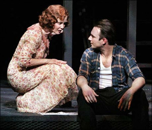 Jessica Lange and Christian Slater in The Glass Menagerie