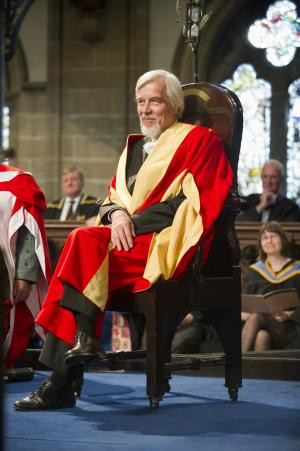 Today was quite unrelated to completing the cms detector to document