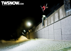 night sports snowboarding 1600x1151 wallpaper Sports Snowboarding HD