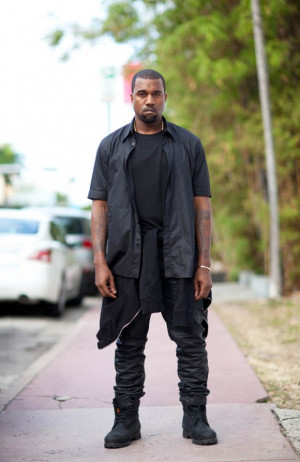 kanye-west-in-layers-style-fashion-580x894