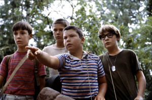 ... River Phoenix, Jerry O’ Connell, and Corey Feldman in Stand By Me