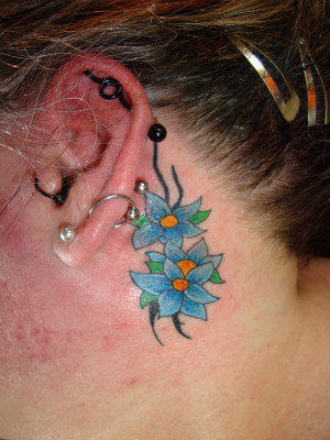 Flower tattoos » Small hawaiian Flower Tattoos
