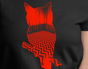 Twin Peaks Black Lodge RED INK Owl T-shirt... S - M - L - Xl... Junior ...