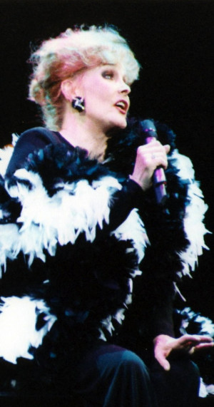 MV5BMTczNDMwODU5Ml5BMl5BanBnXkFtZTcwMzM0ODU0NA@@._V1_SY1200_CR224,0 ...