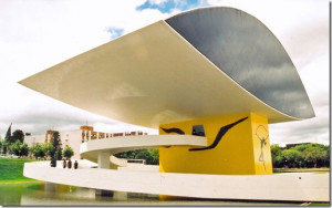 Museu-Oscar-Niemeyer-1