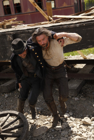 Bolan-and-Cullen-Bohannon-in-Episode-4-hell-on-wheels-27169854-357-535 ...