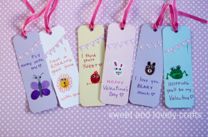 thumbprint Valentine Day bookmarks