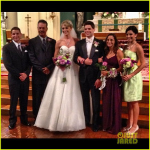 Newsies' Jeremy Jordan: Married to Ashley Spencer!