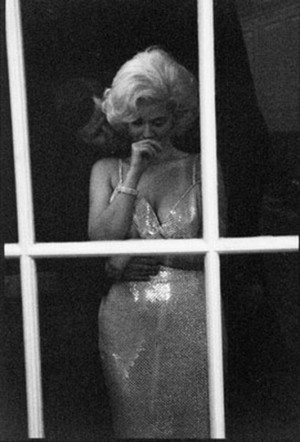 Marilyn Monroe and JFK Affair | Happy Birthday Mr. President | Staged ...