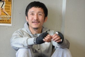 Zou Shiming set to fight Amnat Ruenroeng