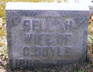 Tombstones for Gust and Beulah (Gerner) Doyle