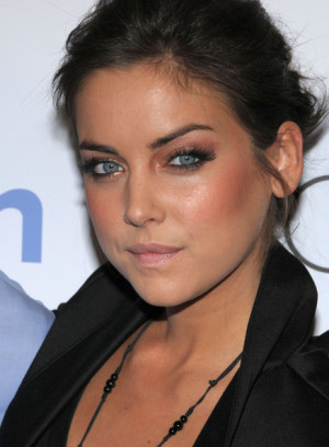 Jessica Stroup Cast Members from 90210 and pop group Karmina debut new ...