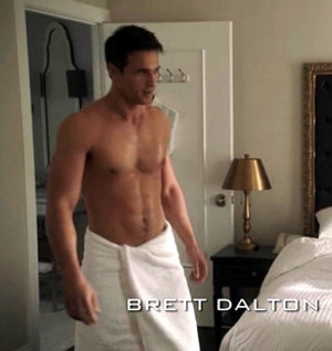 Pin it Like Visit site