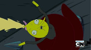 S5 e8 Lemongrab getting the juice squeezed out of him.PNG (164 KB)