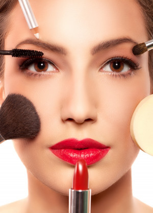 top ten makeup tricks to slim your face