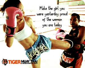 Women Muay Thai Kickboxing