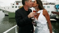 Eike Batista on a yacht in Marina da Gloria kisses his girlfriend