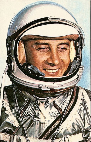 ... Gus Grissom, Celebrities America Th, Estes The, Gresham Grissom, Bltp