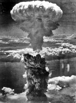 After the Atomic bomb Hiroshima and NAGASAKI 1945