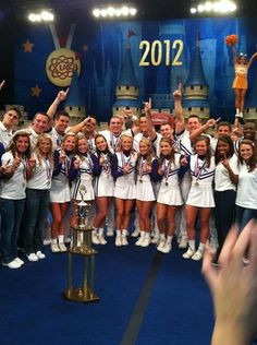 Kentucky Wildcats Cheerleaders win their 19th National Championship ...